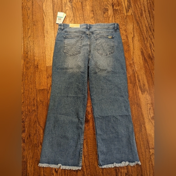 Michael Kors Women's Selma Button-Fly Cropped flare Jeans size 16 - Picture 4 of 13